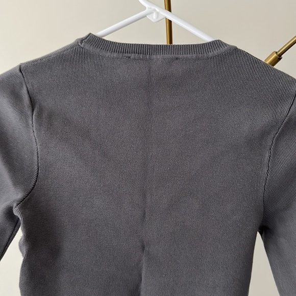 Zara cropped long sleeves grey tops - Picture 4 of 4